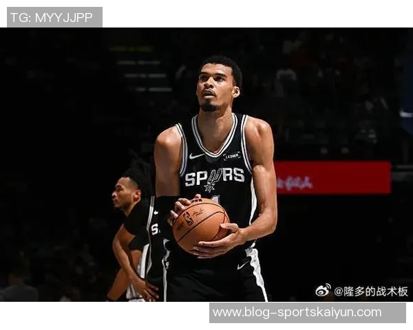 马刺主帅指出防守衔接问题文班需提升配合减少补位频率 马刺主帅指出防守衔接问题文班需提升配合减少补位频率